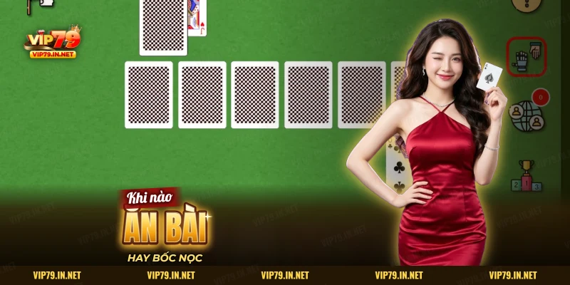 Bàn phỏm VIP79 với các lá bài úp để chọn ăn bài hay bốc nọc